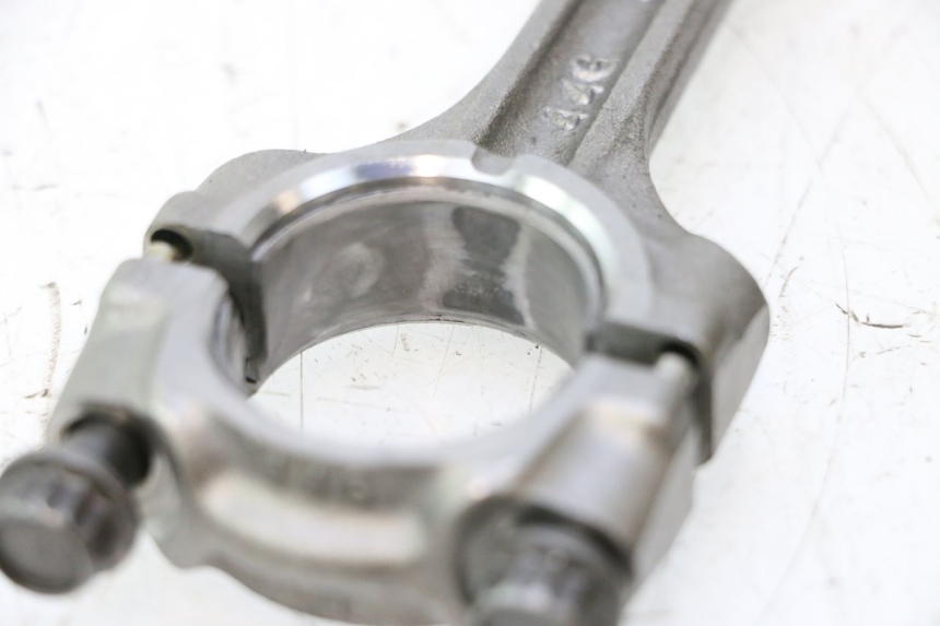 photo de BIELLA SUZUKI GSR 600 (2005 - 2012) - Zoom sui componenti