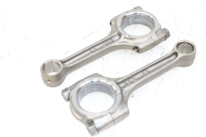 photo de BIELLA SUZUKI SV S 650 (1999 - 2002) - Primo piano tecnico