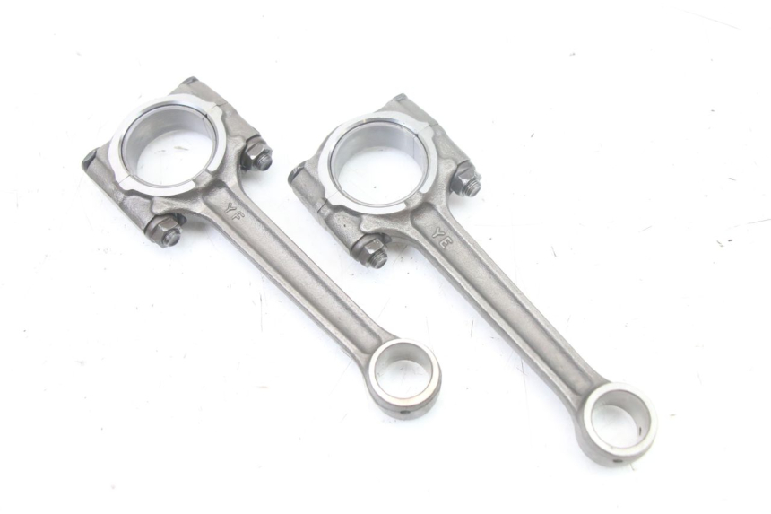 photo de BIELLA YAMAHA FZS FAZER 600 (2001 - 2003) - Stato della superficie e materiale