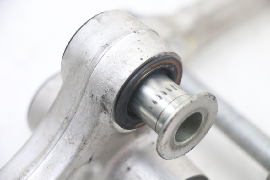 photo de LEVERAGGIO BMW S RR ABS S1000RR 1000 (2015 - 2018) - Caratteristiche distintive