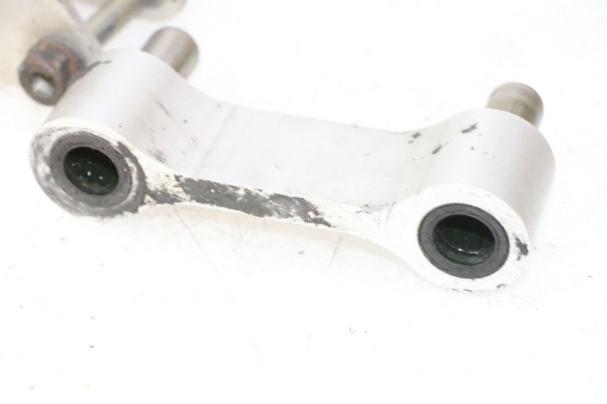 photo de LEVERAGGIO HONDA CBR RR FIREBLADE 900 (1992 - 1994) - Altra angolazione