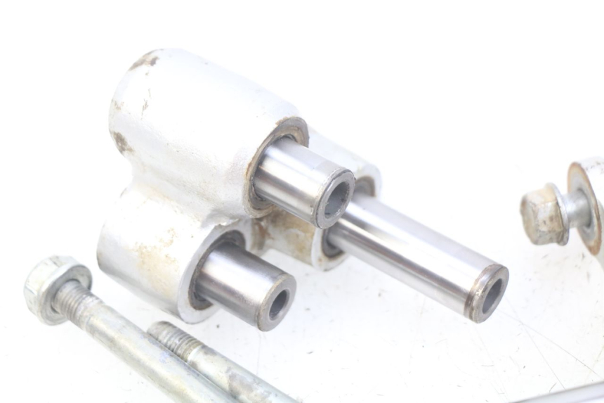 photo de BIELLA AMMORTIZZATORE HONDA CRF CR-F 125 (2022 - 2023) - Primo piano tecnico