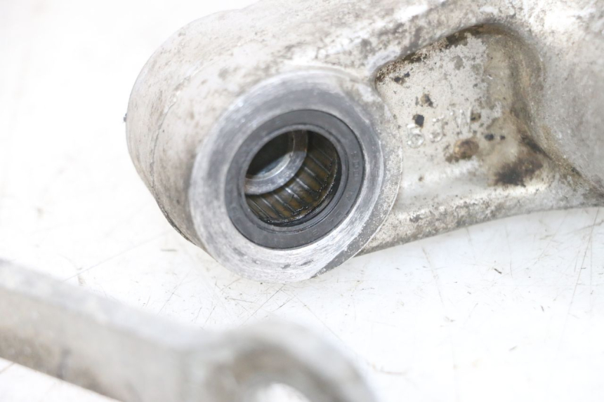 photo de LEVERAGGIO YAMAHA FJR ABS 1300 (2006 - 2012) - Stato della superficie e materiale