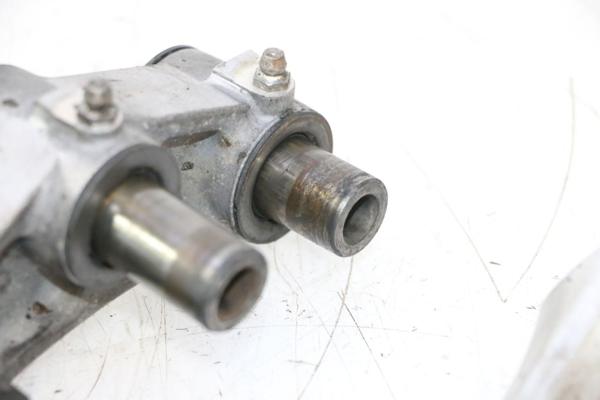 photo de LEVERAGGIO KAWASAKI GPX F ZX750F 750 (1986 - 1990) - Caratteristiche distintive