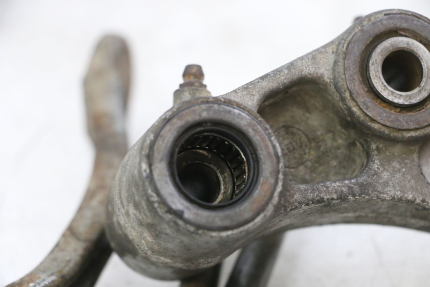 photo de LEVERAGGIO KAWASAKI ZR7 ZR-7 S 750 (1999 - 2004) - Dettagli dei punti di fissaggio