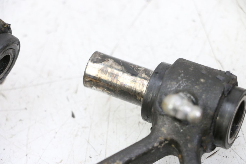 photo de LEVERAGGIO KYMCO STRYKER OFF ROAD 125 (1999 - 2005) - Dettagli dei punti di fissaggio