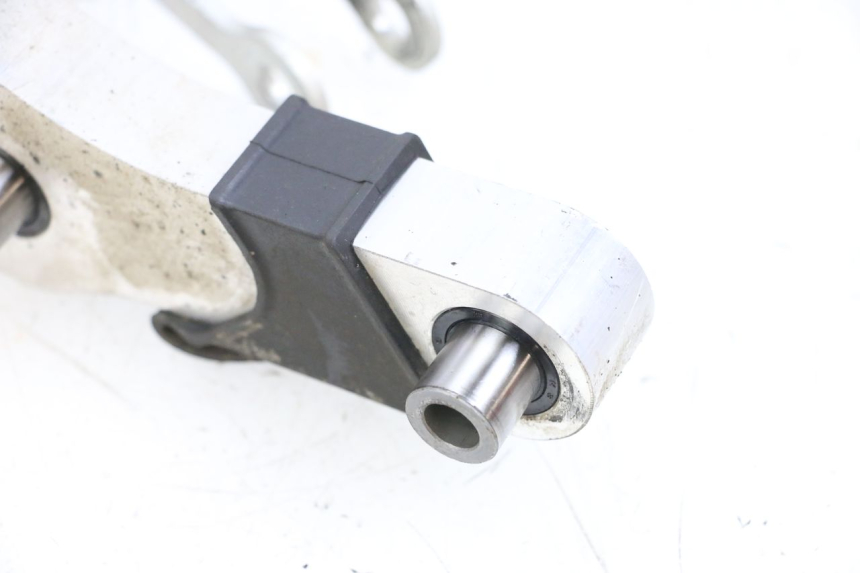 photo de LEVERAGGIO YAMAHA MT-07 MT07 ABS 700 (2018 - 2020) - Stato della superficie e materiale