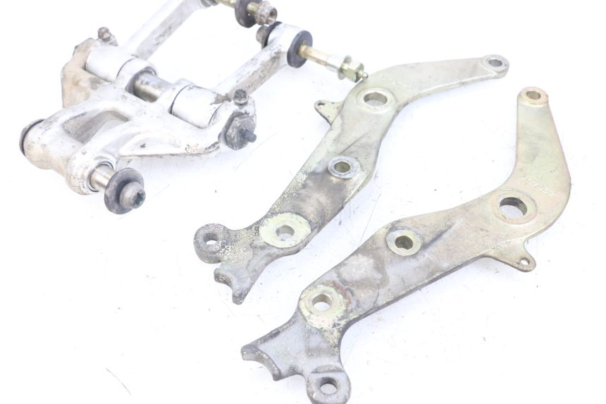 photo de BIELLETTA AMMORTIZZATORE TRIUMPH SPEED TRIPLE T301 900 (1994 - 1996) - Ispezione visiva dettagliata