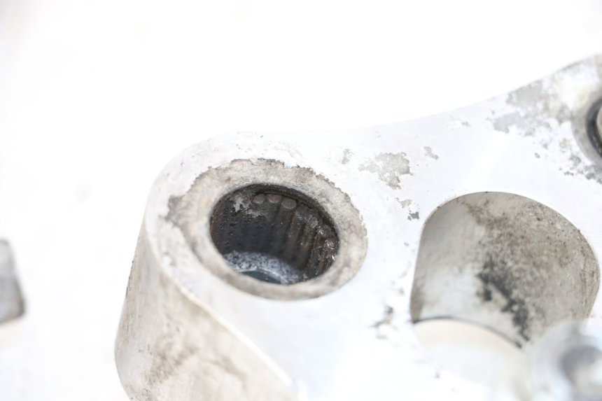 photo de LEVERAGGIO SUZUKI GSR 750 (2011 - 2017) - Altra angolazione