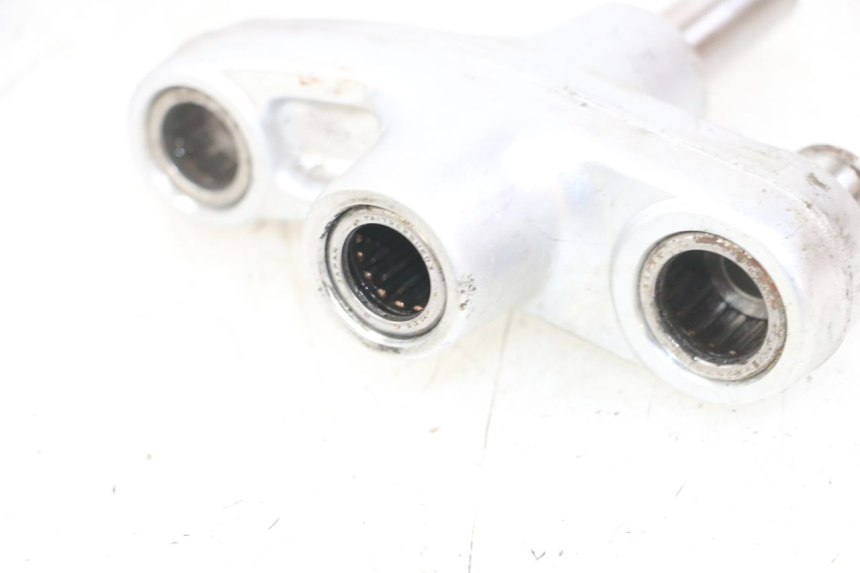 photo de LEVERAGGIO SUZUKI GSX F GSXF 650 (2007 - 2015) - Dettagli dei punti di fissaggio