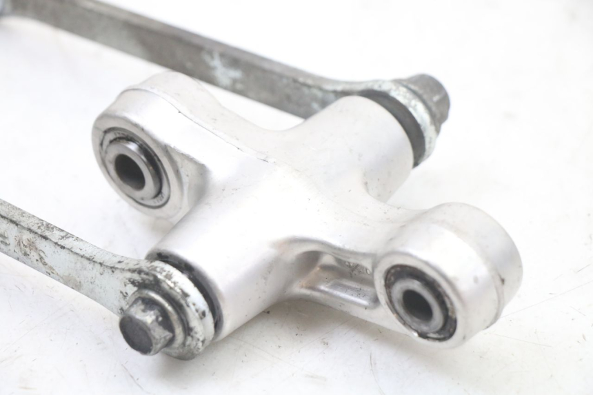 photo de LEVERAGGIO SUZUKI GSX F GSXF 650 (2007 - 2015) - Zoom sullo stato d'uso