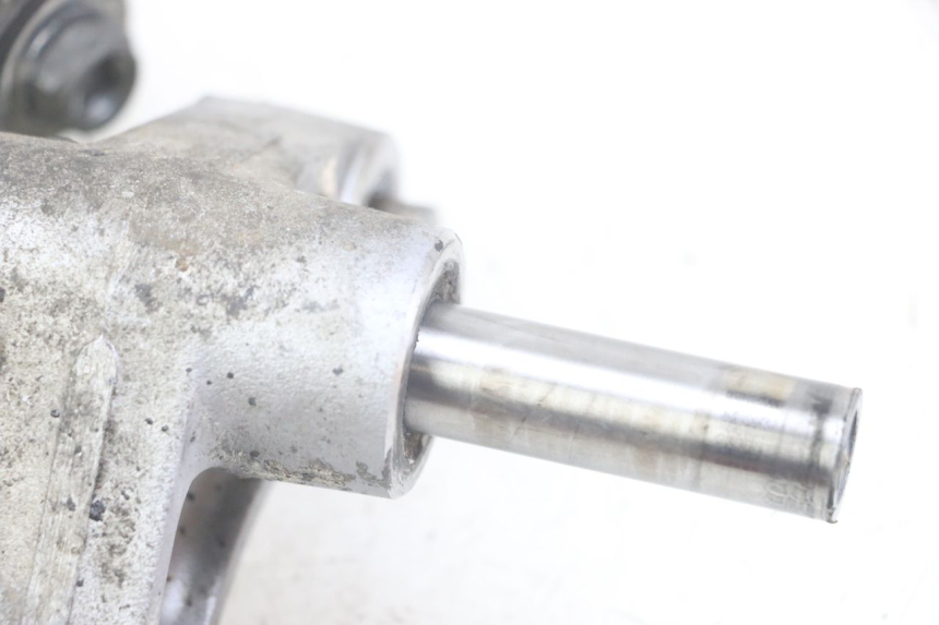 photo de LEVERAGGIO YAMAHA TDM ABS 900 (2002 - 2014) - Dettagli dei punti di fissaggio