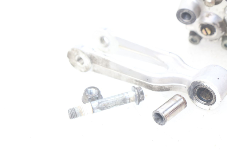 photo de BIELLETTA AMMORTIZZATORE SUZUKI TLS TL S 1000 (1997 - 2001) - Stato della superficie e materiale