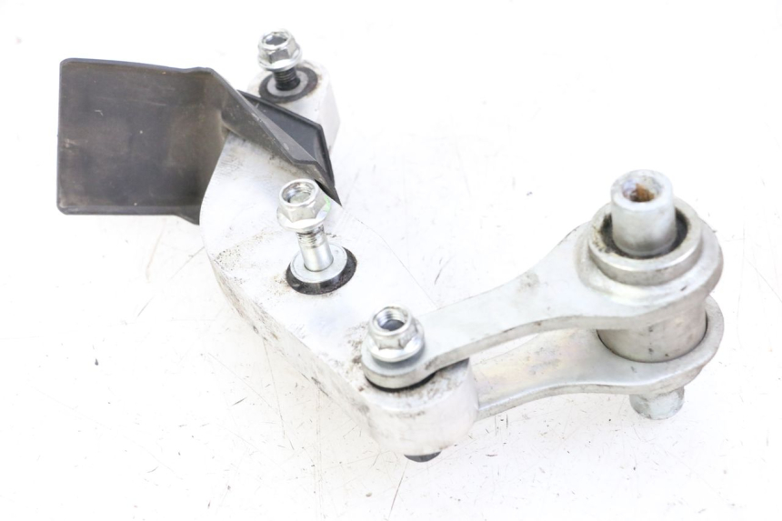 photo de LEVERAGGIO YAMAHA TRACER 7 700 (2020 - 2024) - Primo piano tecnico