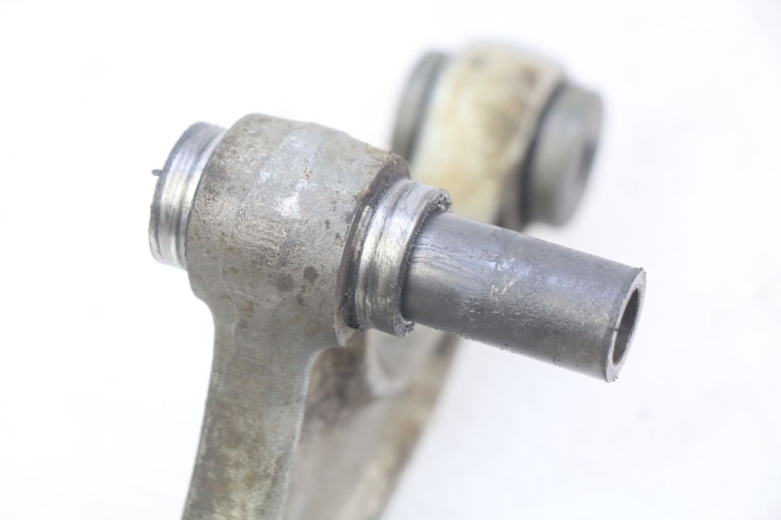 photo de BIELLETTA AMMORTIZZATORE YAMAHA TTR 125 (2000 - 2020) - Dettagli dei punti di fissaggio