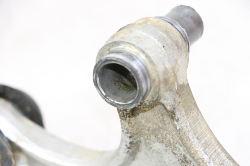 photo de BIELLETTA AMMORTIZZATORE YAMAHA TTR 125 (2000 - 2020) - Dettagli dei punti di fissaggio