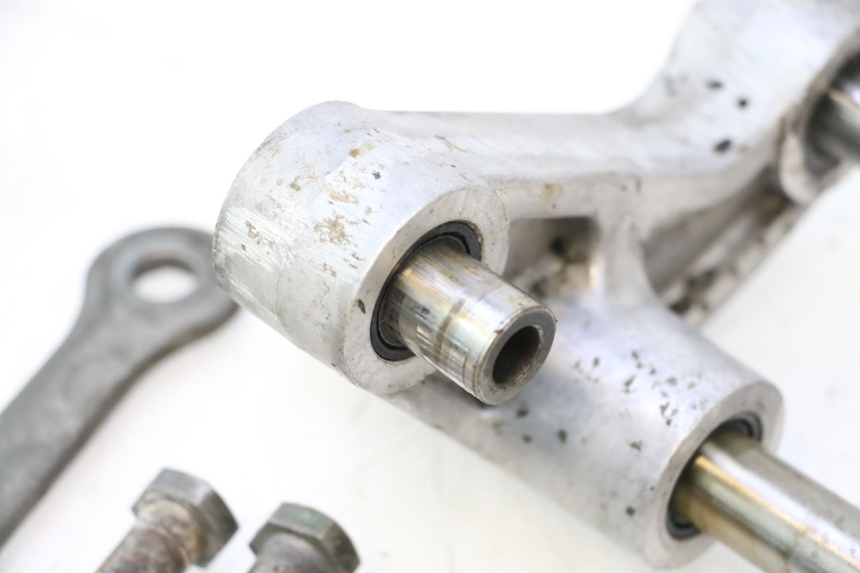 photo de LEVERAGGIO YAMAHA YZF R GENESIS 750 (1993 - 1998) - Ricambio usato controllato
