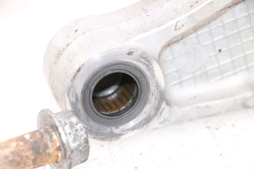 photo de LEVERAGGIO YAMAHA YZF R6 600 (2008 - 2009) - Dettagli dei punti di fissaggio