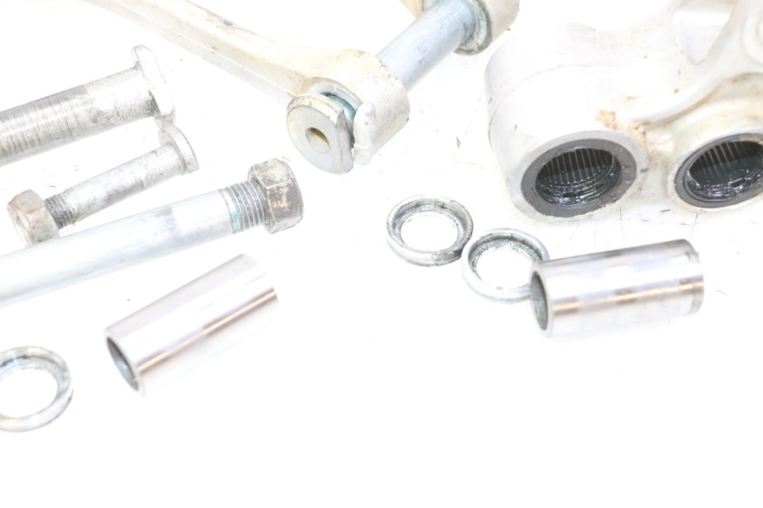 photo de LEVERAGGIO YAMAHA YZF YZ-F 450 (2014 - 2016) - Stato della superficie e materiale