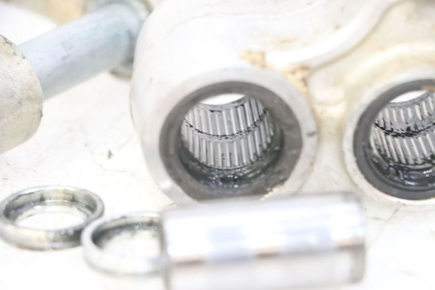 photo de LEVERAGGIO YAMAHA YZF YZ-F 450 (2014 - 2016) - Marcature e riferimenti originali