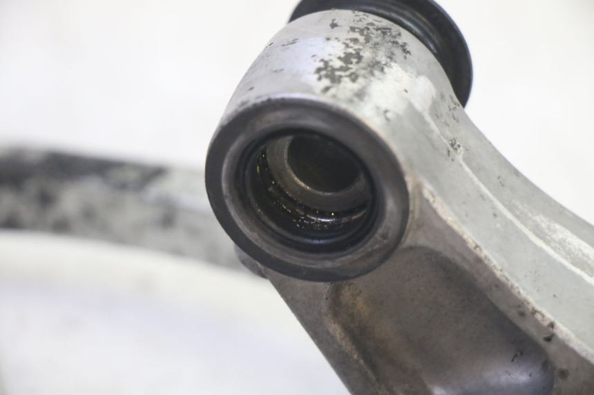 photo de LEVERAGGIO KAWASAKI ZR 7 750 (1999 - 2004) - Altra vista dell'articolo