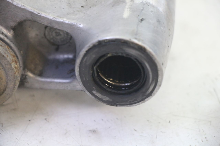 photo de LEVERAGGIO KAWASAKI ZR 7 750 (1999 - 2004) - Caratteristiche distintive