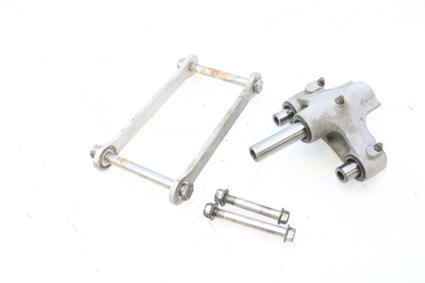 photo de LEVERAGGIO KAWASAKI ZX-6R ZX6R 600 (2000 - 2002) - Dettagli dei punti di fissaggio