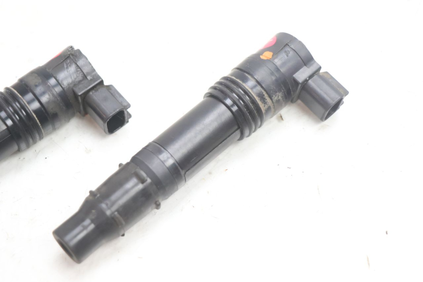 photo de BOBINA KAWASAKI ER-6 ER6 N 650 (2005 - 2009) - Primo piano tecnico