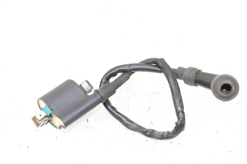 photo de BOBINA HONDA FES S-WING SWING ABS 125 (2007 - 2015) - Primo piano tecnico