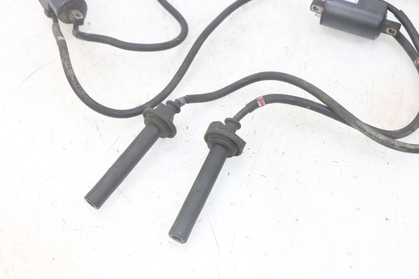 photo de BOBINA YAMAHA FJR ABS 1300 (2006 - 2012) - Dettagli dei punti di fissaggio