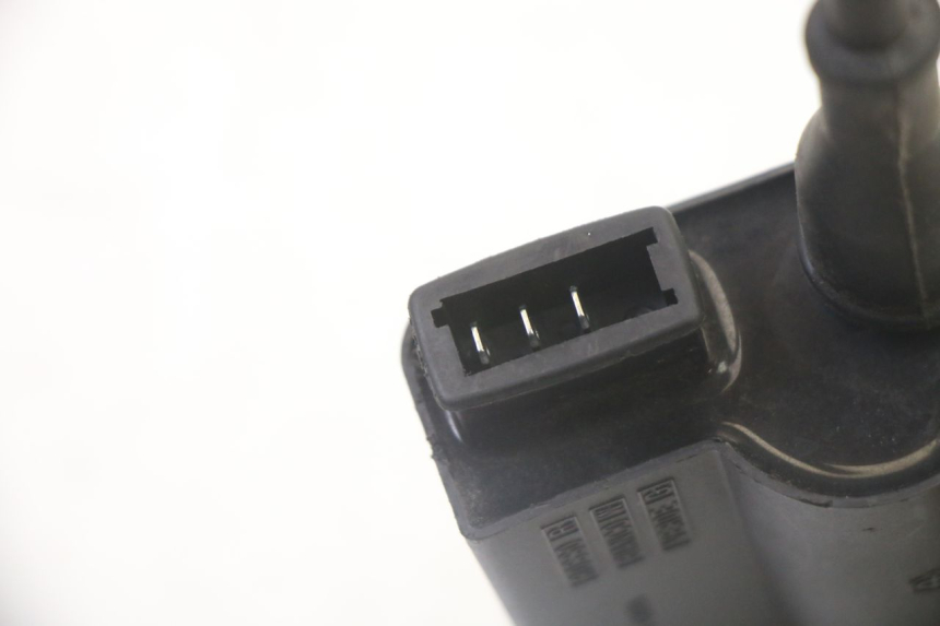 photo de BOBINA PIAGGIO FLY 2T 50 (2004 - 2017) - Dettagli dei punti di fissaggio