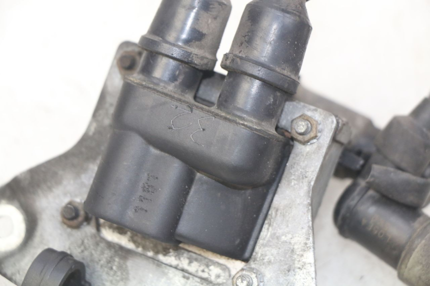 photo de BOBINA GILERA GP 800 (2007 - 2013) - Dettagli dei punti di fissaggio