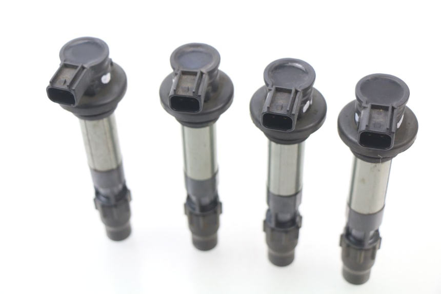 photo de BOBINA SUZUKI GSX-R GSXR 600 (2008 - 2010) - Stato della superficie e materiale