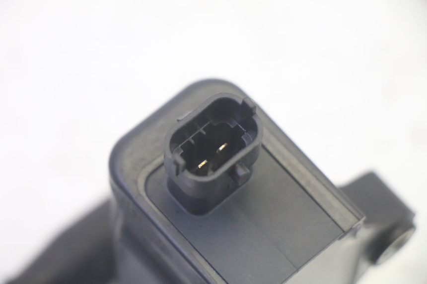 photo de BOBINA PIAGGIO MP3 HPE 350 (2018 - 2020) - Altra angolazione