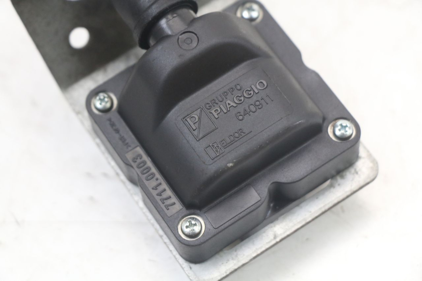 photo de BOBINA PIAGGIO MP3 LT 400 (2007 - 2012) - Primo piano tecnico