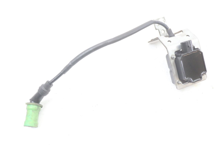 photo de BOBINA PIAGGIO MP3 LT 400 (2007 - 2012) - Dettagli dei punti di fissaggio