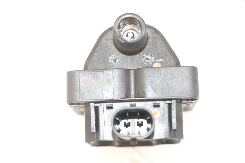 photo de BOBINA PIAGGIO MP3 LT 400 (2007 - 2012) - Altra angolazione