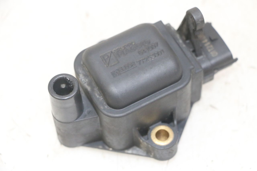 photo de BOBINA PIAGGIO MP3 LT 300 (2010 - 2016) - Primo piano tecnico