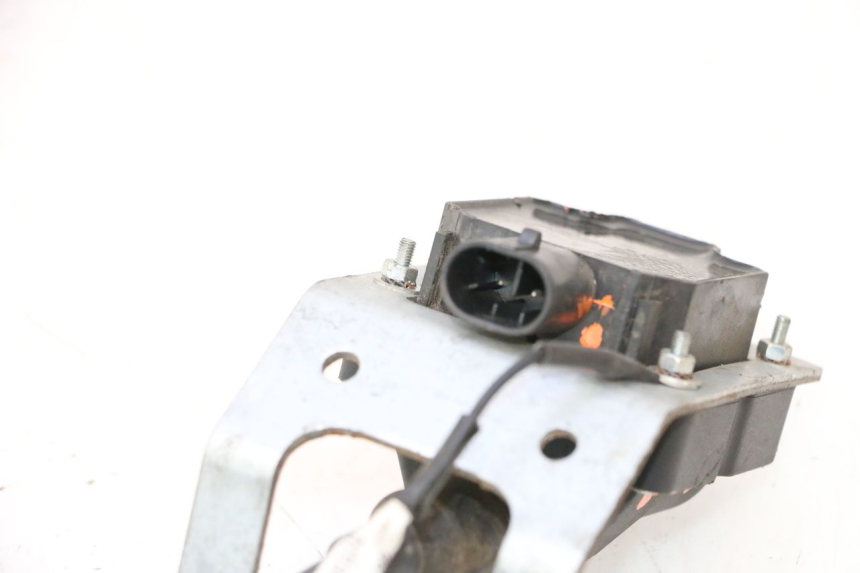 photo de BOBINA PIAGGIO MP3 LT 400 (2007 - 2012) - Altra angolazione