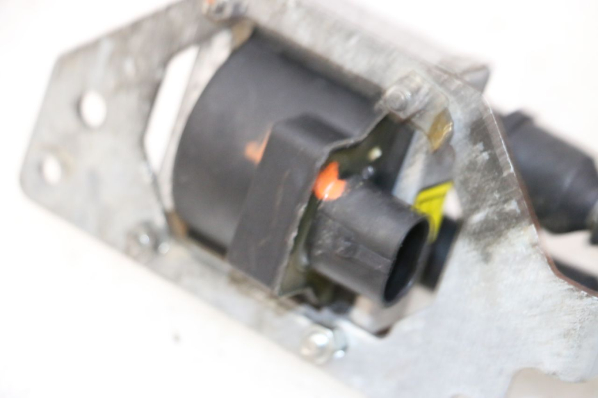 photo de BOBINA PIAGGIO MP3 500 (2014 - 2017) - Dettagli dei punti di fissaggio