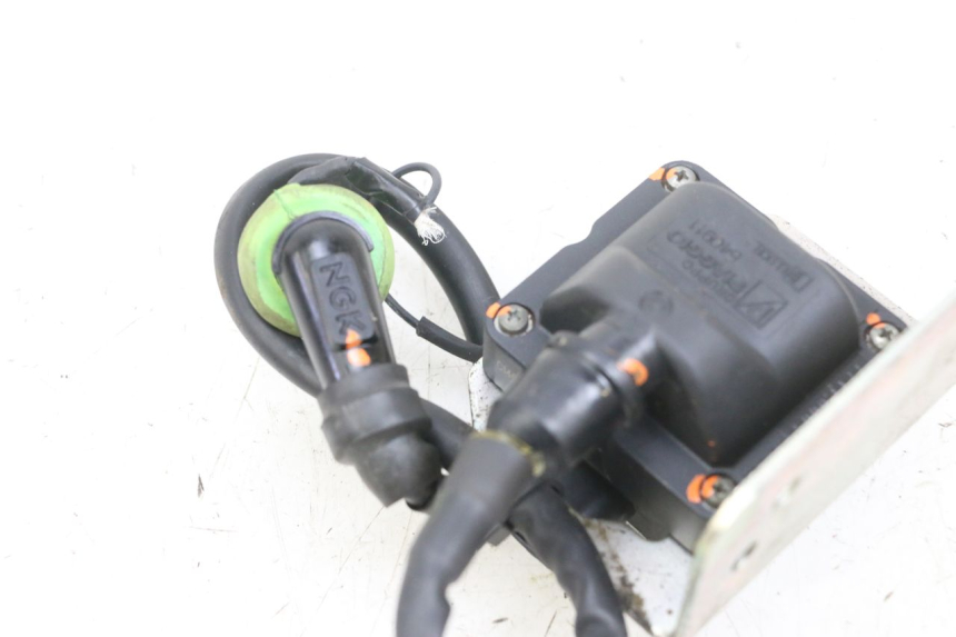 photo de BOBINA PIAGGIO MP3 RL 250 (2006 - 2010) - Ricambio usato controllato