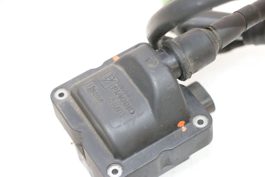 photo de BOBINA PIAGGIO MP3 RL 250 (2006 - 2010) - Primo piano tecnico