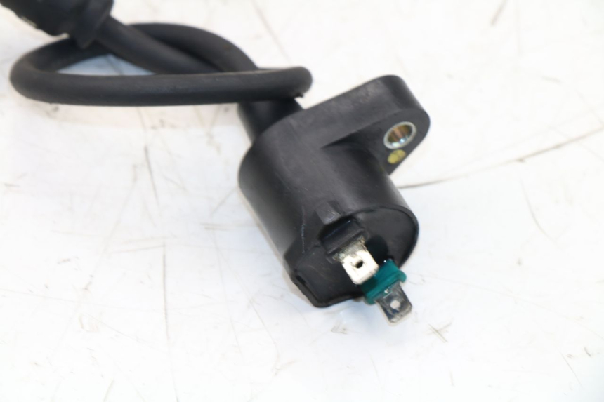 photo de BOBINA PEUGEOT LUDIX BLASTER 50 (2006 - 2014) - Altra angolazione