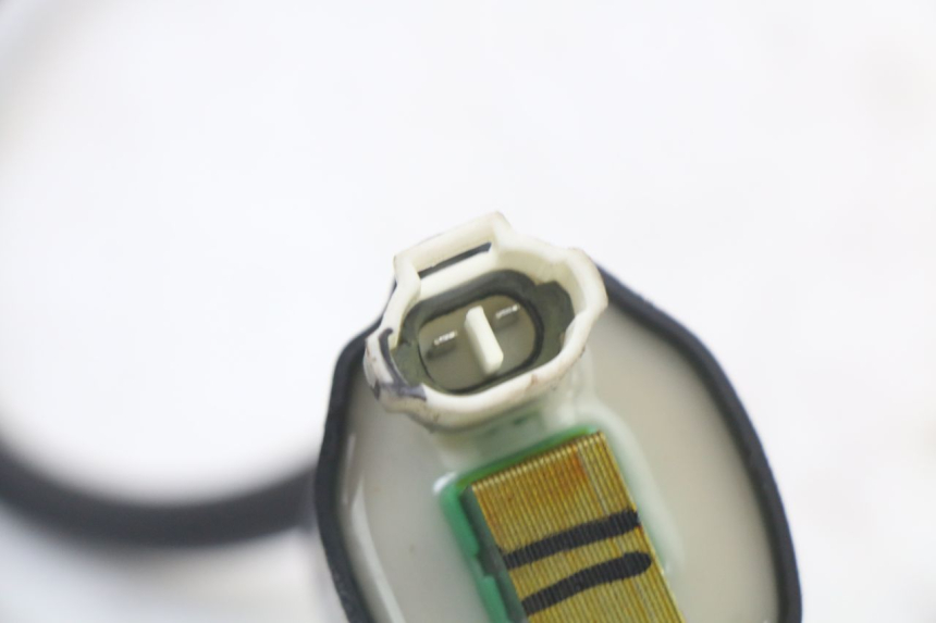 photo de BOBINA ROYAL ENFIELD SCRAM 411 (2022 - 2024) - Dettagli dei punti di fissaggio