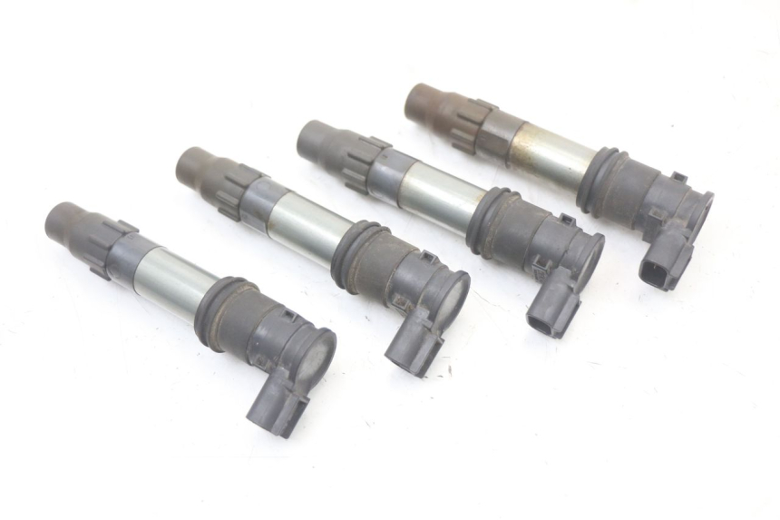 photo de BOBINA SUZUKI GSR 750 (2011 - 2017) - Zoom sullo stato d'uso