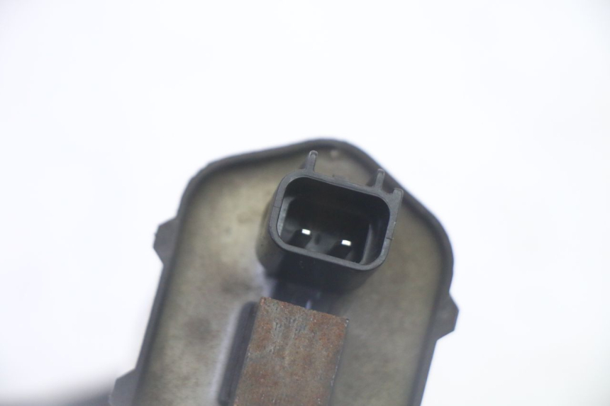 photo de BOBINA PEUGEOT TWEET PRO CARGO 50 (2018 - 2022) - Dettagli dei punti di fissaggio