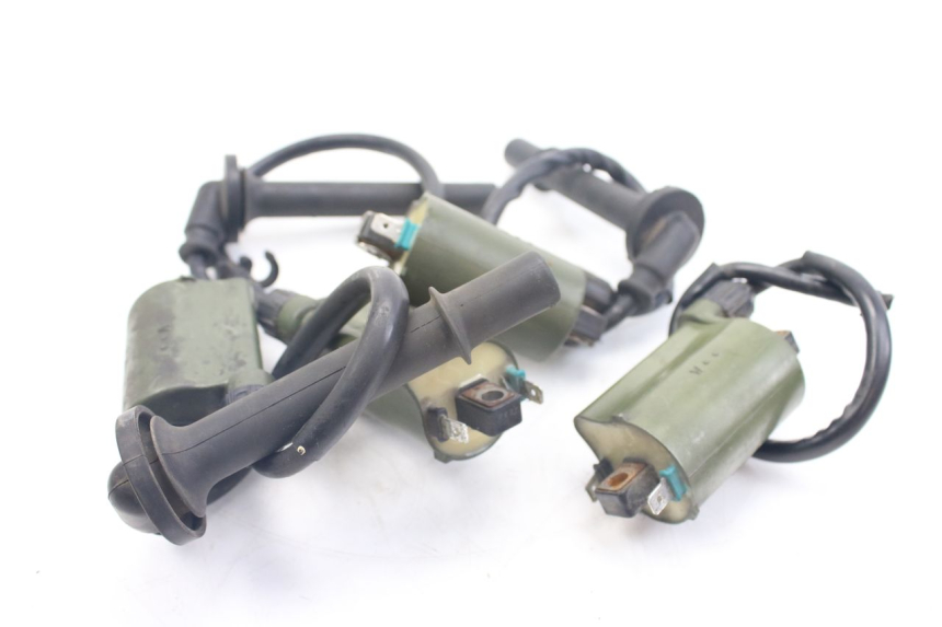 photo de BOBINA HONDA VFR FI RC46 800 (1998 - 2001) - Stato della superficie e materiale