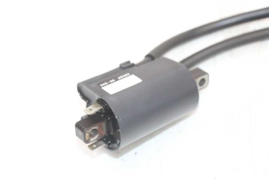 photo de BOBINA YAMAHA XJ6 ABS 600 (2008 - 2016) - Dettagli dei punti di fissaggio