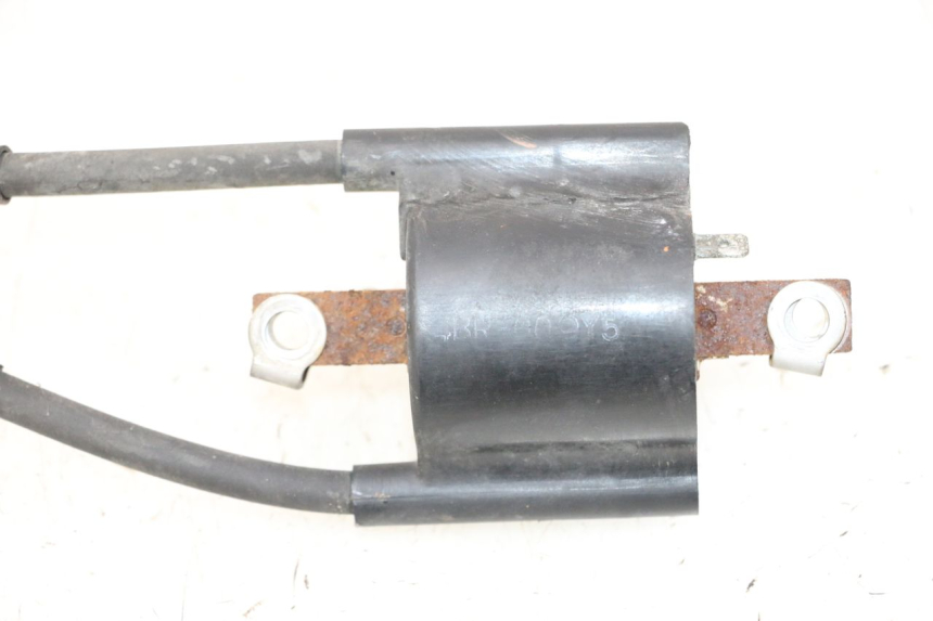 photo de BOBINA YAMAHA XJN DIVERSION 600 (2000 - 2003) - Dettagli dei punti di fissaggio