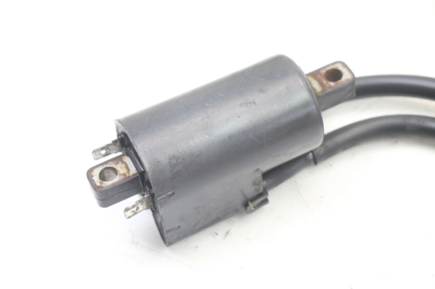 photo de BOBINA YAMAHA XJ6 600 (2008 - 2016) - Primo piano ad alta risoluzione